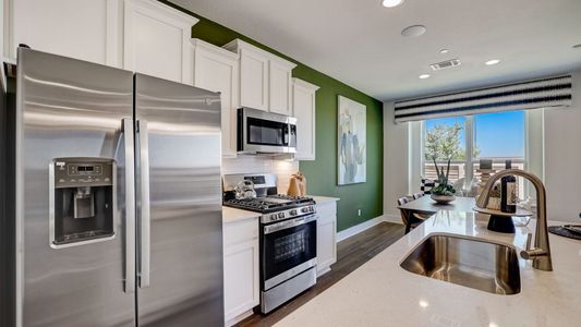 Avery Centre by Pacesetter Homes in Round Rock - photo 60 60