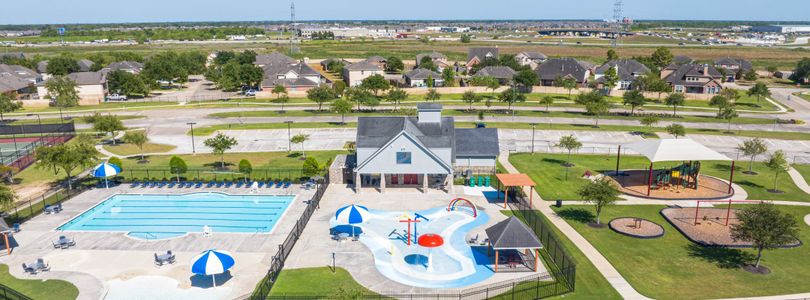 Sterling Lakes North: Watermill Collection by Lennar in Rosharon - photo