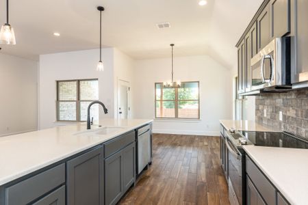 Parkers Draw by SkyTop Homes in Weatherford - photo 18 18