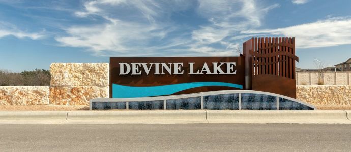 Devine Lake: Highlands Collection by Lennar in Leander - photo 6 6
