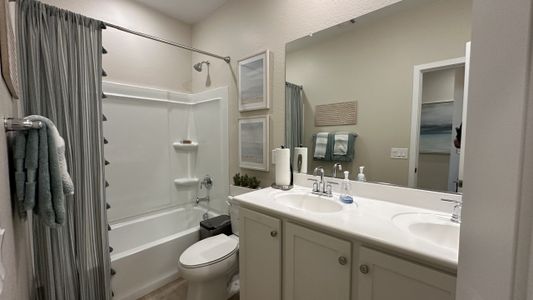 Sunrise – Canyon Series by Landsea Homes in Surprise - photo 39 39