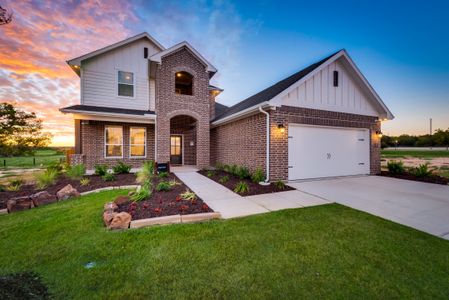 Holbrook Farm by Riverside Homebuilders in Springtown - photo 5
