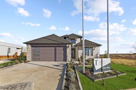 Light Farms at Sweetwater by Trophy Signature Homes in Celina - photo 4