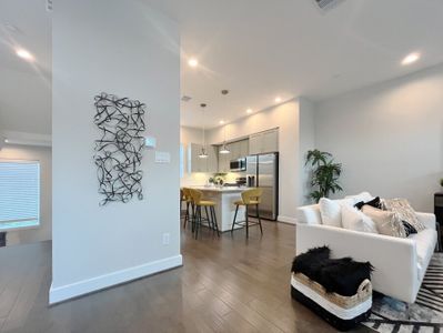 Donovan Heights by Oracle City Homes in Houston - photo 13 13