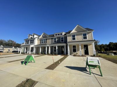 Hampton Woods by Dream Finders Homes in Summerville - photo 4 4