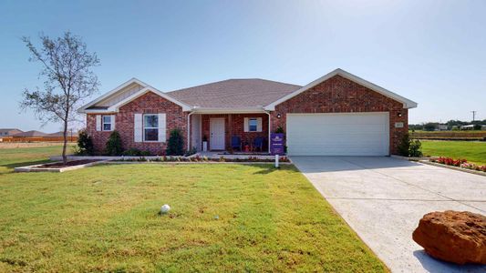 Courtland Place by Century Communities in Cleburne - photo 0