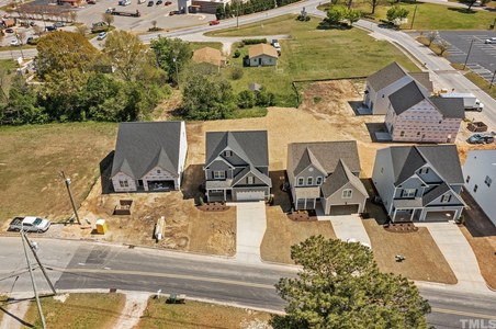 Champion West by Herring Homes in Clayton - photo 7 7