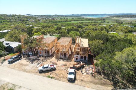New construction Single-Family house 650 Canyon Circle Dr, Canyon Lake, TX 78133 - photo 8 8