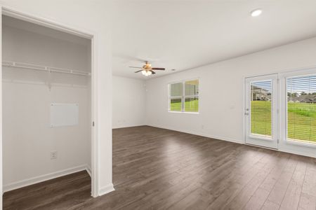 New construction Single-Family house 8612 Seabiscuit Road, Lithonia, GA 30058 - photo 11 11