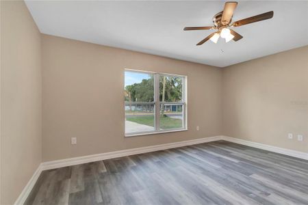 New construction Single-Family house 219 Dr J A Wiltshire Avenue W, Lake Wales, FL 33853 - photo 6 6