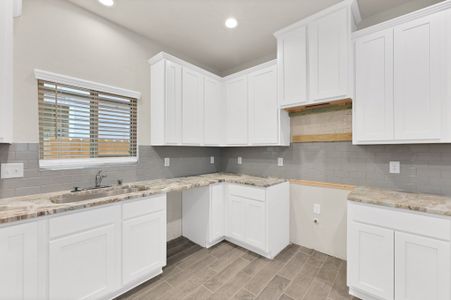 New construction Single-Family house 27227 Mockingbird Terrace Lane, Magnolia, TX 77354 - photo 27 27
