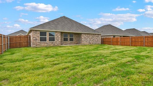 New construction Single-Family house 1205 Grand View Drive, Ennis, TX 75119 X40B Bellvue- photo 36 36