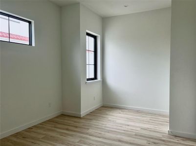 New construction Townhouse house 1745 Lear Street, Dallas, TX 75215 - photo 10 10