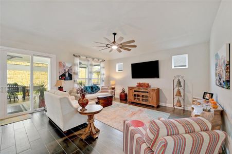 Traditional at Kissing Tree by Brookfield Residential in San Marcos - photo 40 40