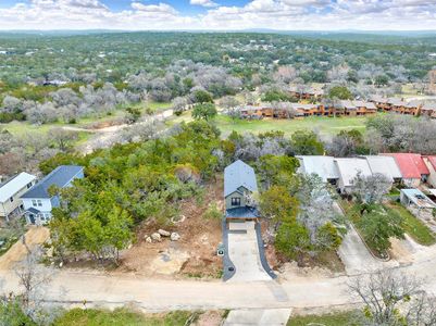 New construction Single-Family house 114 Shady Bluff Dr, Wimberley, TX 78676 - photo 34 34