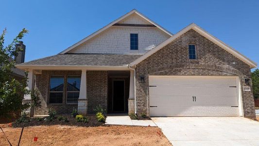 New construction Single-Family house 1319 Hickory Court, Weatherford, TX 76086 Cascade II- photo 17 17