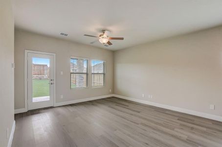 New construction Single-Family house 707 Russell Drive, Princeton, TX 75407 The Olympic- photo 14 14