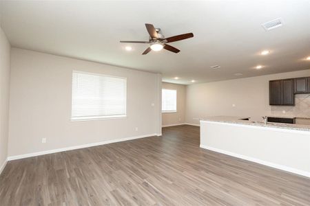 New construction Single-Family house 4902 Michael Christopher Drive, Rosharon, TX 77583 The Lowry- photo 3 3