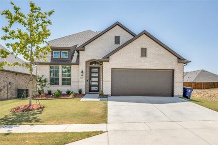 New construction Single-Family house 1225 Stagecoach Trail, Justin, TX 76247 - photo 1 1