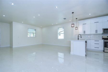 New construction Single-Family house 8311 N Marks Street, Tampa, FL 33604 - photo 6 6