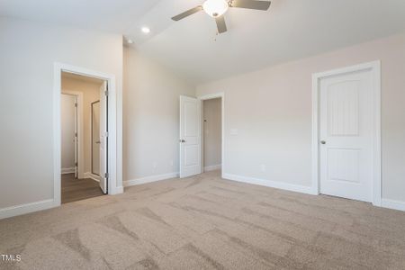 New construction Townhouse house 6909 Woodland Stream Place, Raleigh, NC 27616 - photo 17 17