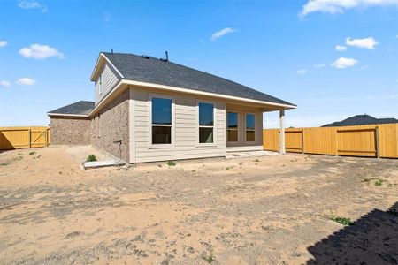 New construction Single-Family house 3226 Falling Brook Drive, Baytown, TX 77521 - photo 31