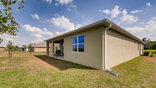 New construction Single-Family house 5739 Lakeside Landings Boulevard, Winter Haven, FL 33881 - photo 26 26
