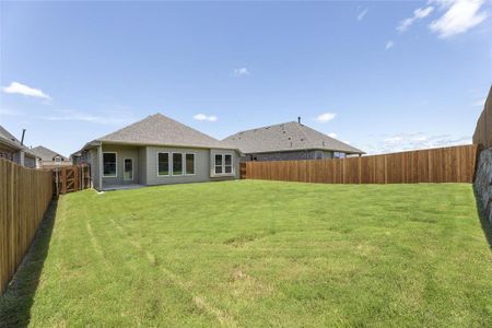 New construction Single-Family house 332 Misty Meadow Lane, Lavon, TX 75166 - photo 25 25