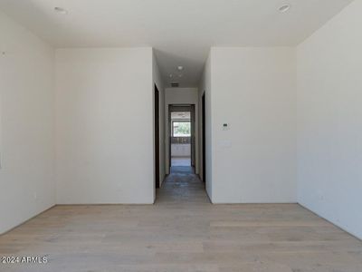 New construction Single-Family house 6431 N Lost Dutchman Drive, Paradise Valley, AZ 85253 - photo 16 16