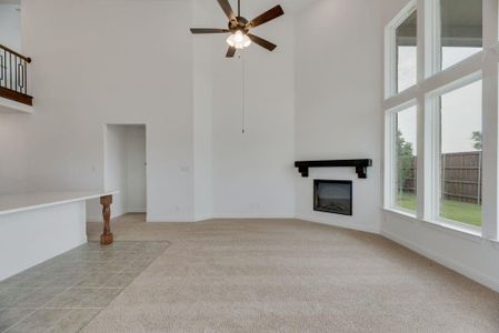 New construction Single-Family house 1364 Stampede Street, Justin, TX 76247 Grand Heritage- photo 9 9
