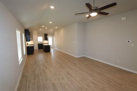 New construction Single-Family house 3410 Spanish Oak Lane, Rosenberg, TX 77471 Magnolia- photo 8 8