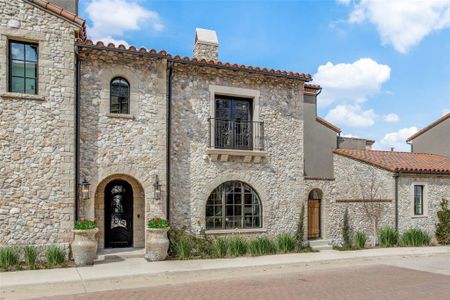 Mediterranean / spanish-style house featuring a balcony