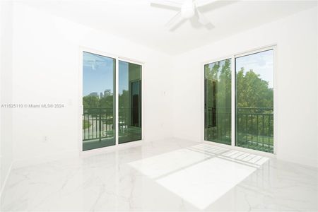 New construction Single-Family house 900 24 Road, Miami, FL 33129 - photo 7 7