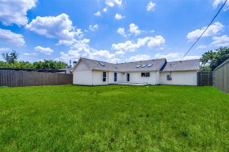 New construction Single-Family house 3359 Darvany Drive, Dallas, TX 75220 - photo 9 9