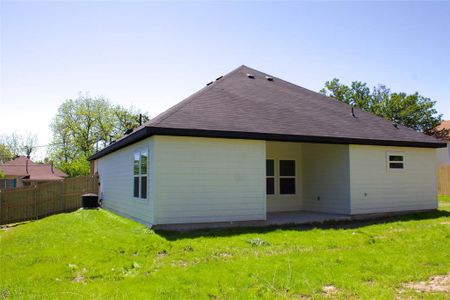 New construction Single-Family house 2012 Church, Greenville, TX 75401 - photo 17 17