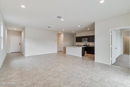 New construction Single-Family house 1144 S Mullberry Street, Florence, AZ 85132 Camden- photo 13 13
