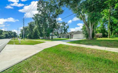 New construction Single-Family house 5095 Se 28Th Street, Ocala, FL 34480 - photo 2 2