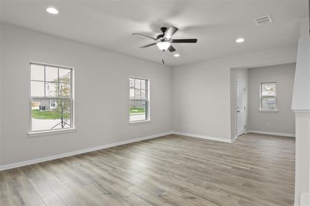 New construction Single-Family house 108 Pentro Path, Georgetown, TX 78626 Pacesetter- photo 6 6