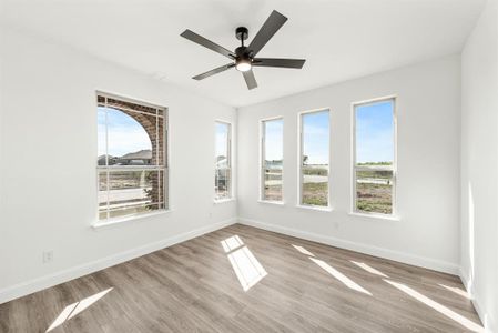 New construction Single-Family house 4 Grouse Circle, Sanger, TX 76266 Dewberry III- photo 5 5