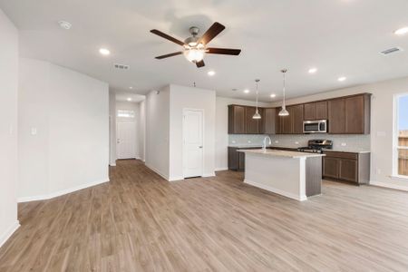 New construction Single-Family house 511 Shoreview Drive, Conroe, TX 77303 S-1651- photo 5 5