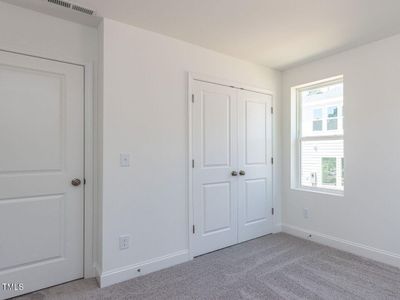 New construction Townhouse house 2109 Royal Amber Court, Unit 19, Durham, NC 27707 The Oakwood- photo 22 22