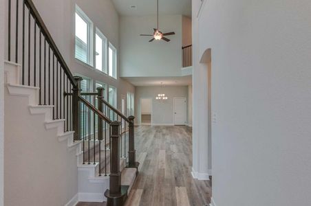 New construction Single-Family house 2108 Meadow Holly Lane, Fort Worth, TX 76008 - photo 5 5
