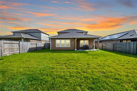 New construction Single-Family house 2517 Indigo Harvest Trail, Pearland, TX 77089 The Winedale (880)- photo 18 18