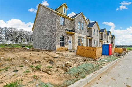 New construction Single-Family house 982 Edgemont Drive, Irving, TX 75216 - photo 1 1