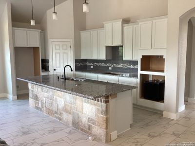 New construction Single-Family house 15202 Comanche Mist, San Antonio, TX 78233 Magnolia- photo 18 18