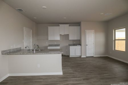 New construction Single-Family house 527 Indian Blossom, San Antonio, TX 78219 Wisteria- photo 6 6