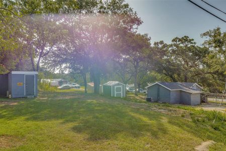 New construction Single-Family house 501 Marquette Avenue, Azle, TX 76020 - photo 27 27