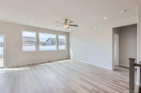 New construction Single-Family house 4462 Big Horn Parkway, Johnstown, CO 80534 Bluebell- photo 4 4
