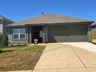 New construction Single-Family house 8105 White Sulphur Road, Ponder, TX 76259 - photo 6 6