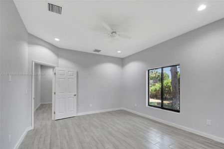 New construction Single-Family house 1033 W 32Nd Street, Riviera Beach, FL 33404 - photo 14 14